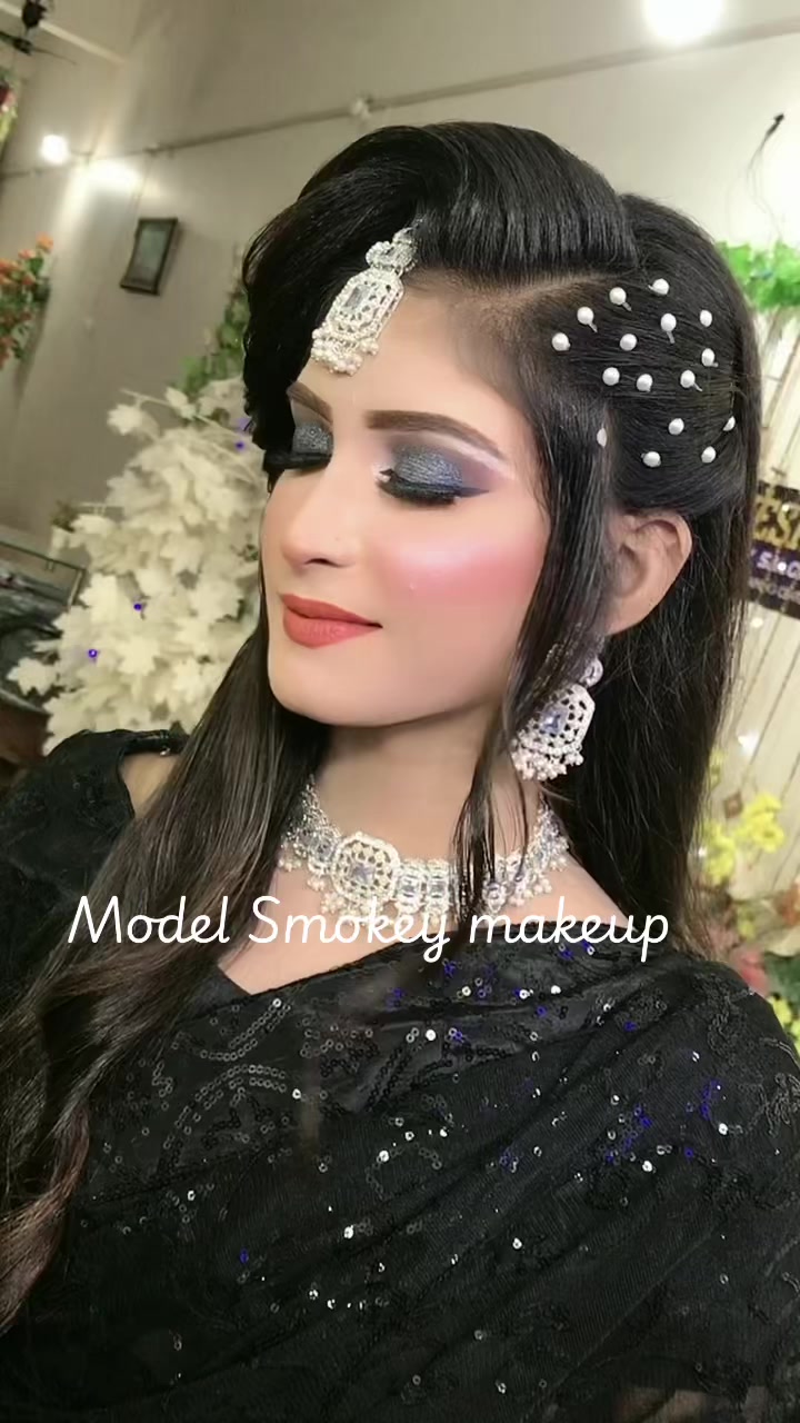 @Ayesha parlour