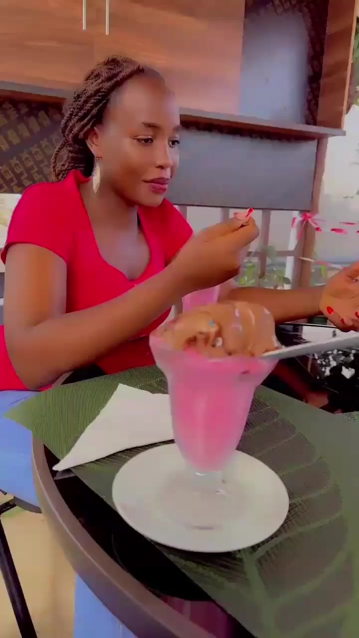@Mariana07