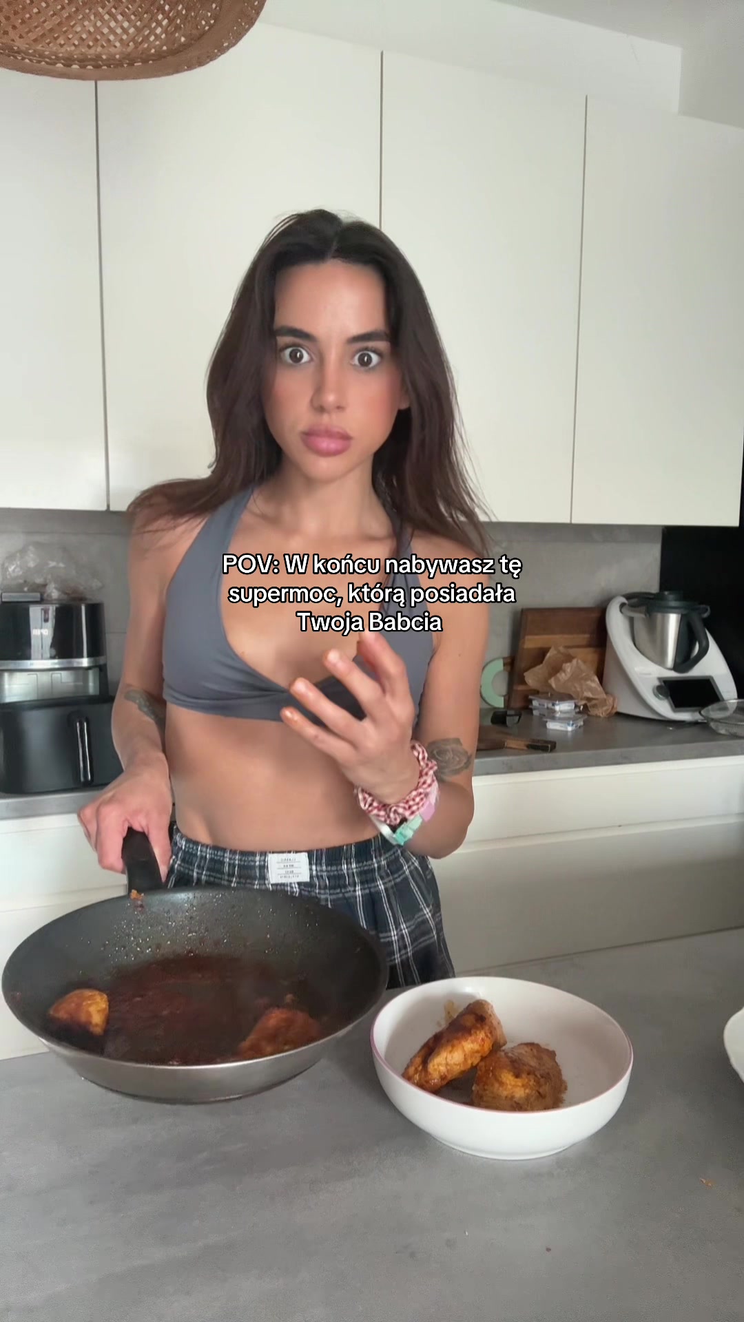 @Ela