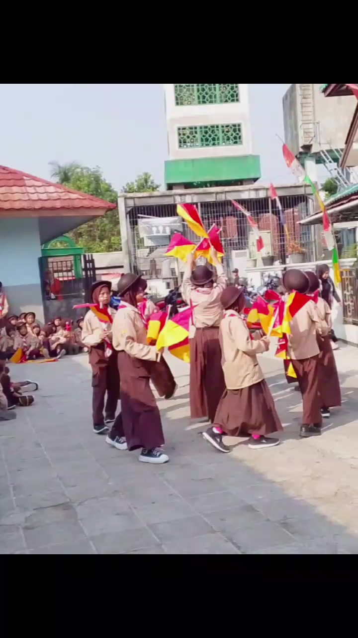 @mamiekjuanadzikri