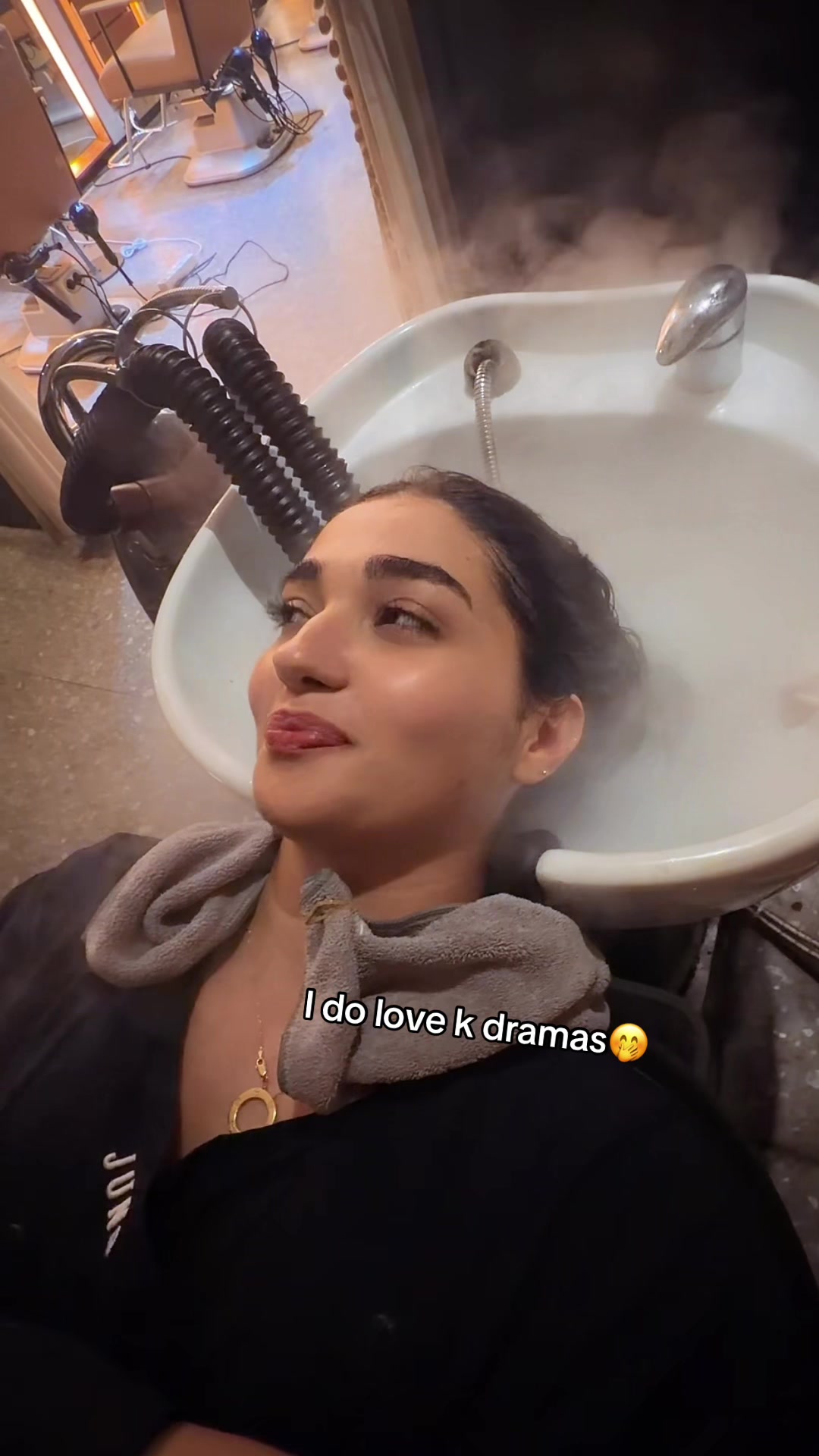 @Lala
