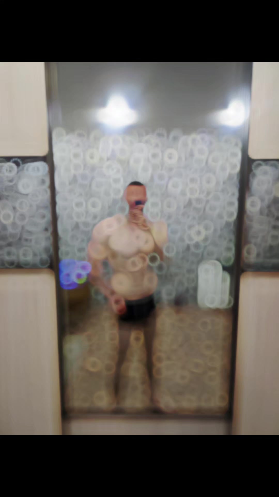 @Alex Volozhanin