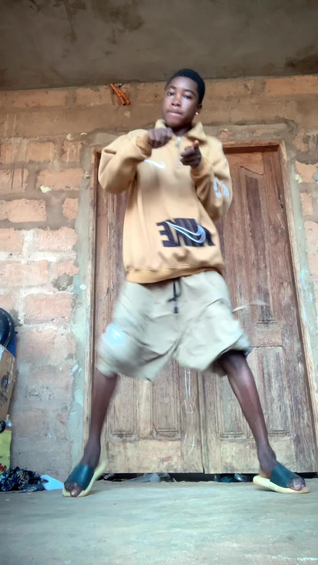 @OLAMIDE JAPA SKIZZY⛸️🔊