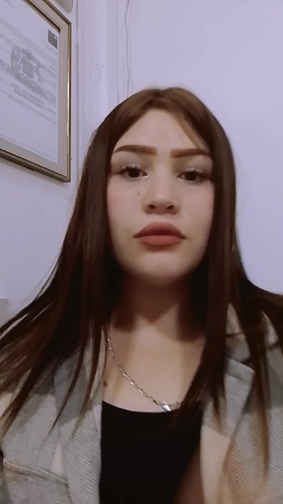 @😁