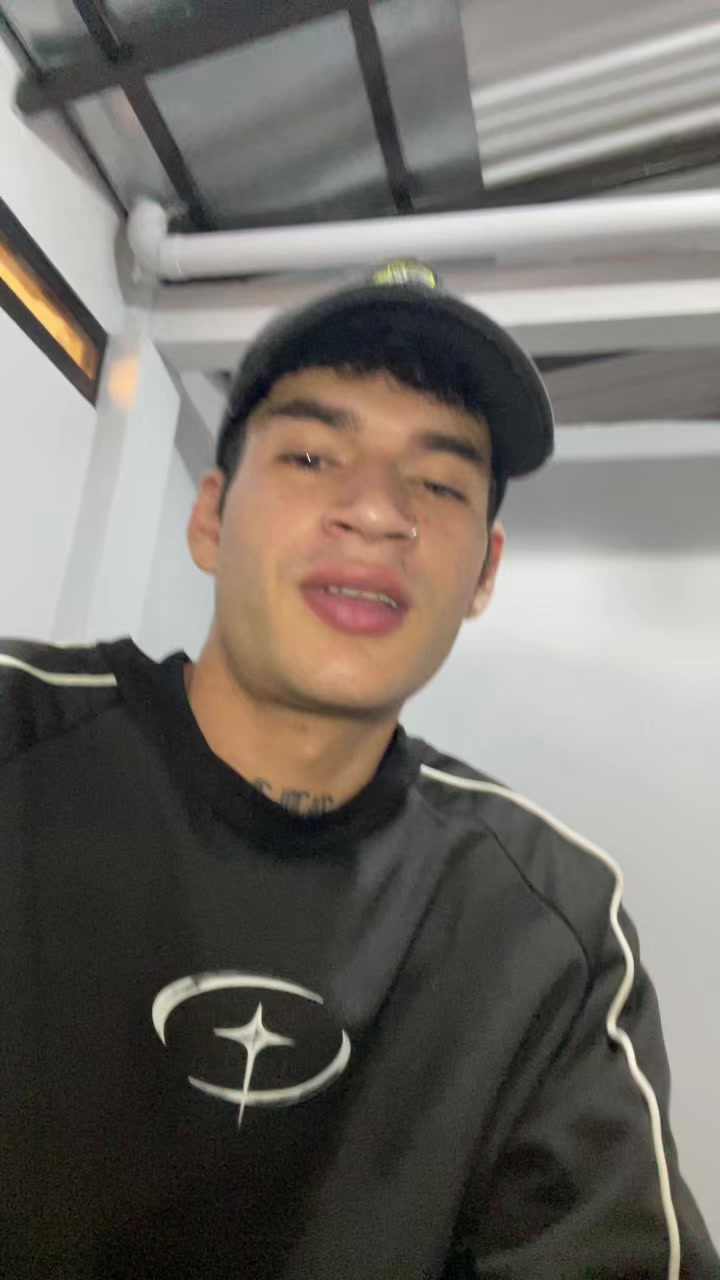 @Titi