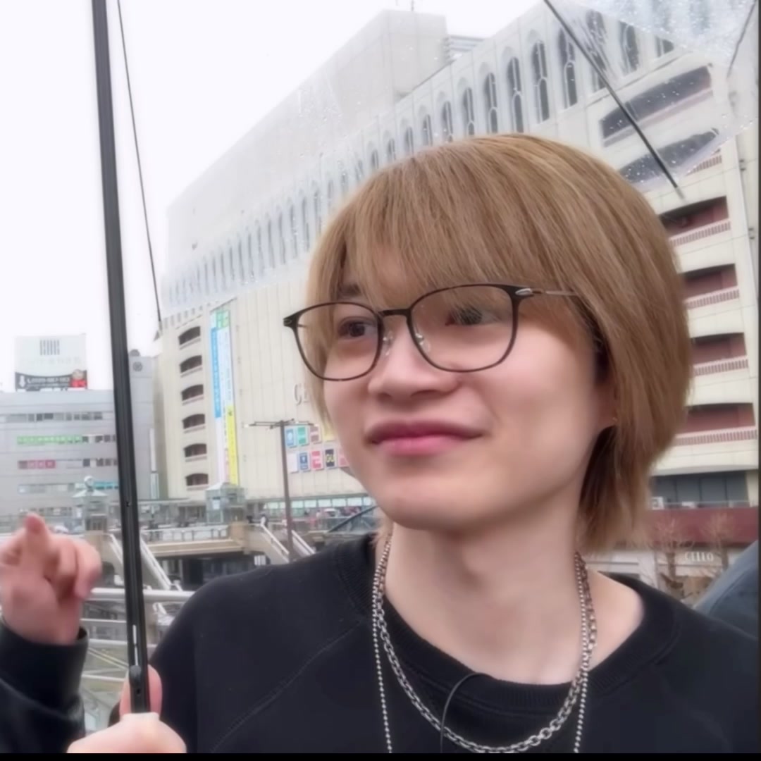 @大きく、輝いて。