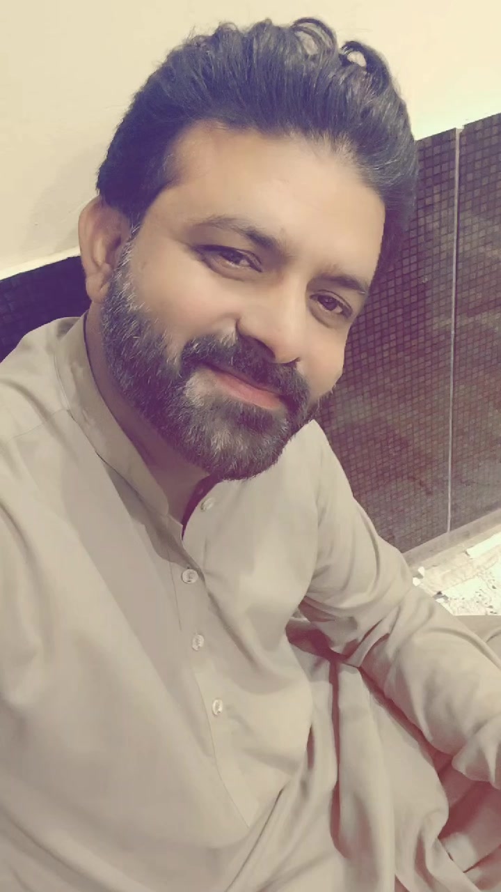 @IRFAN ALI 👑
