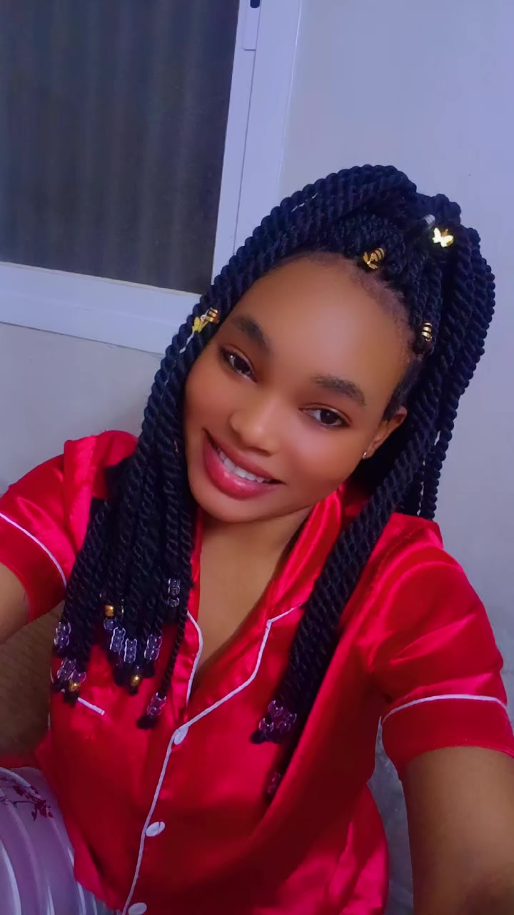@QVINNA