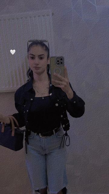 @❤️Sibel çik 🦋