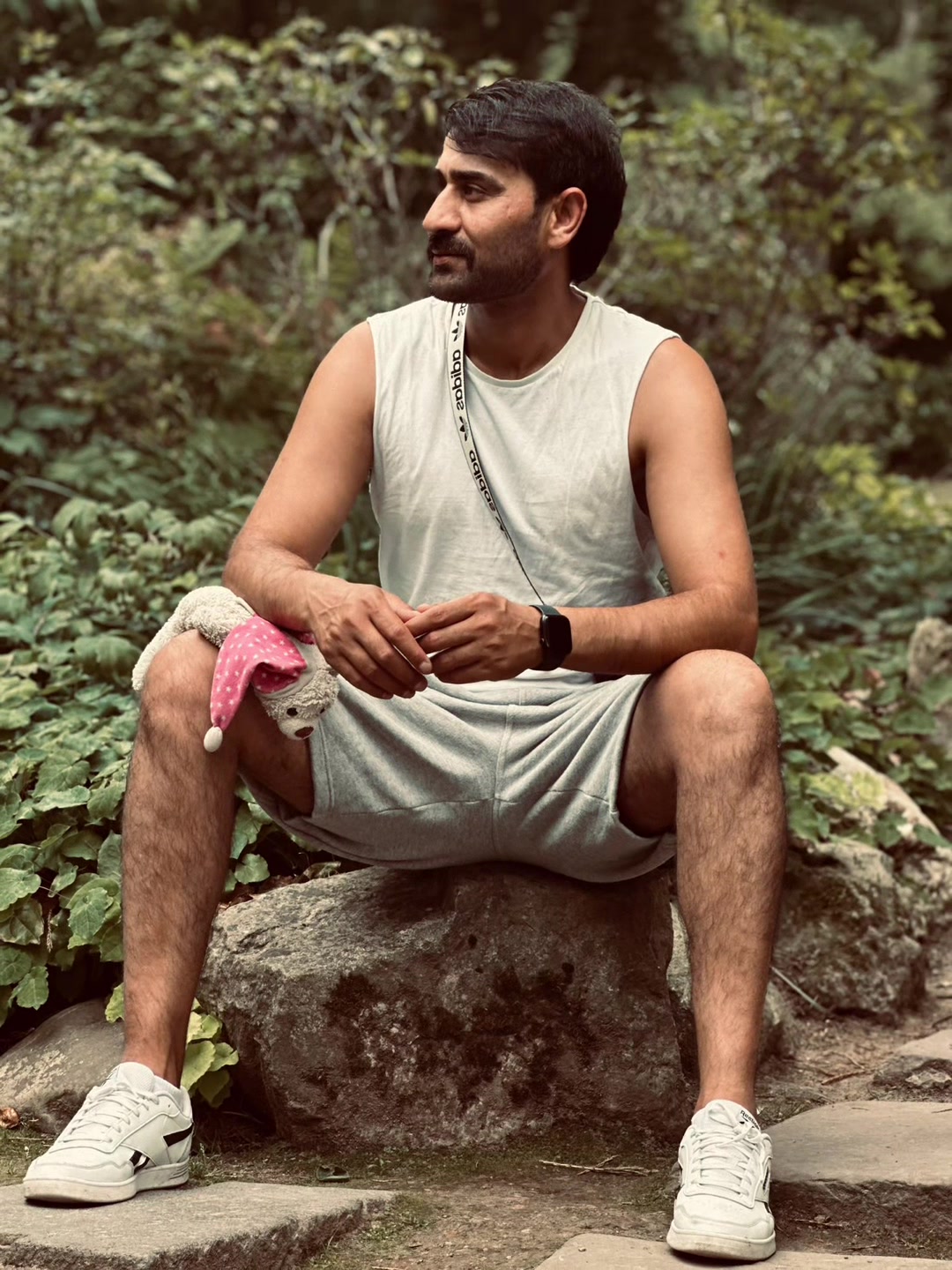 @Aimaq Larkhaby