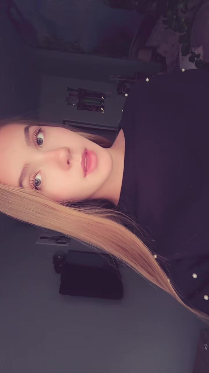 @дашуляя🙌🏽