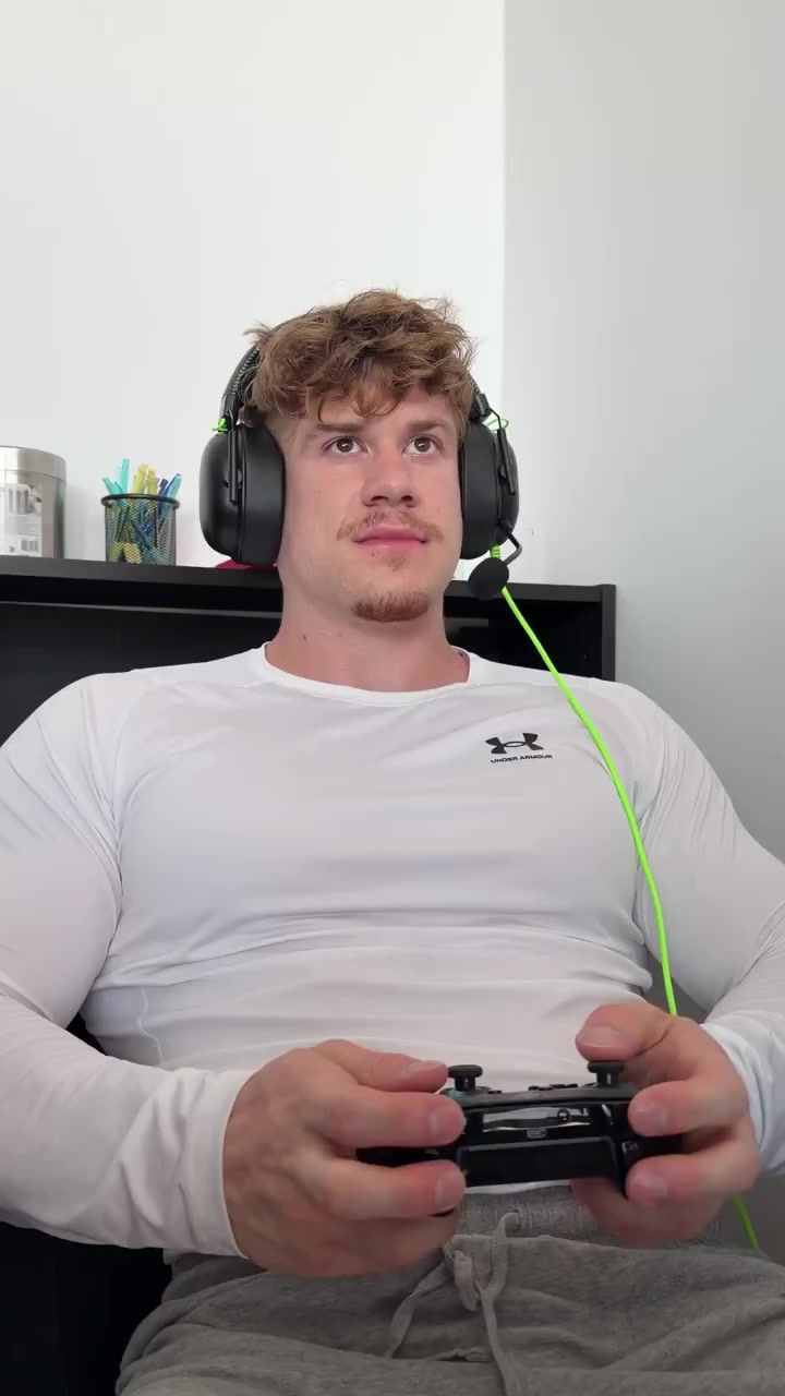 @only_boys68👋😎🤙