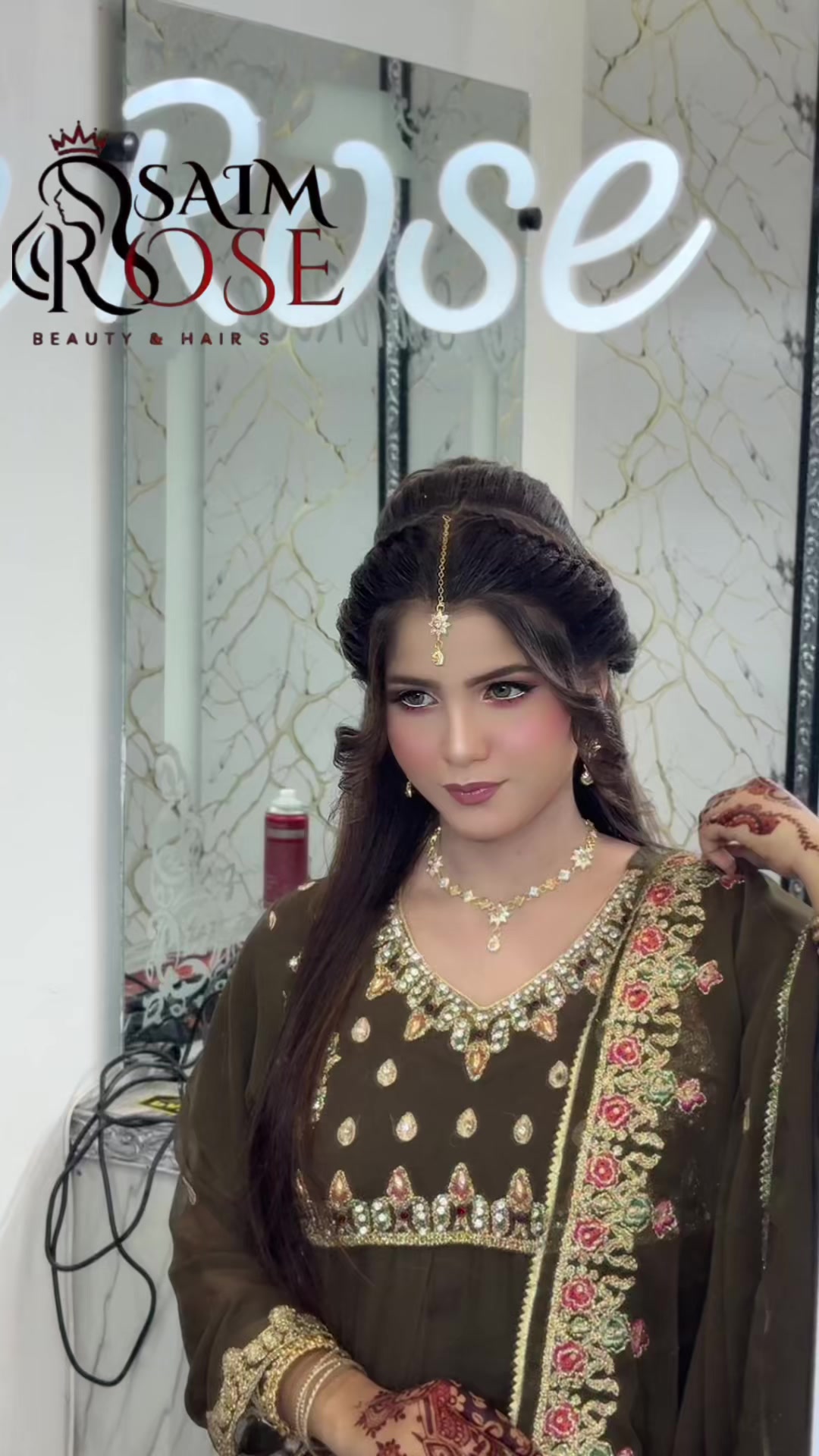 @(Saim Rose Beauty Parlour)