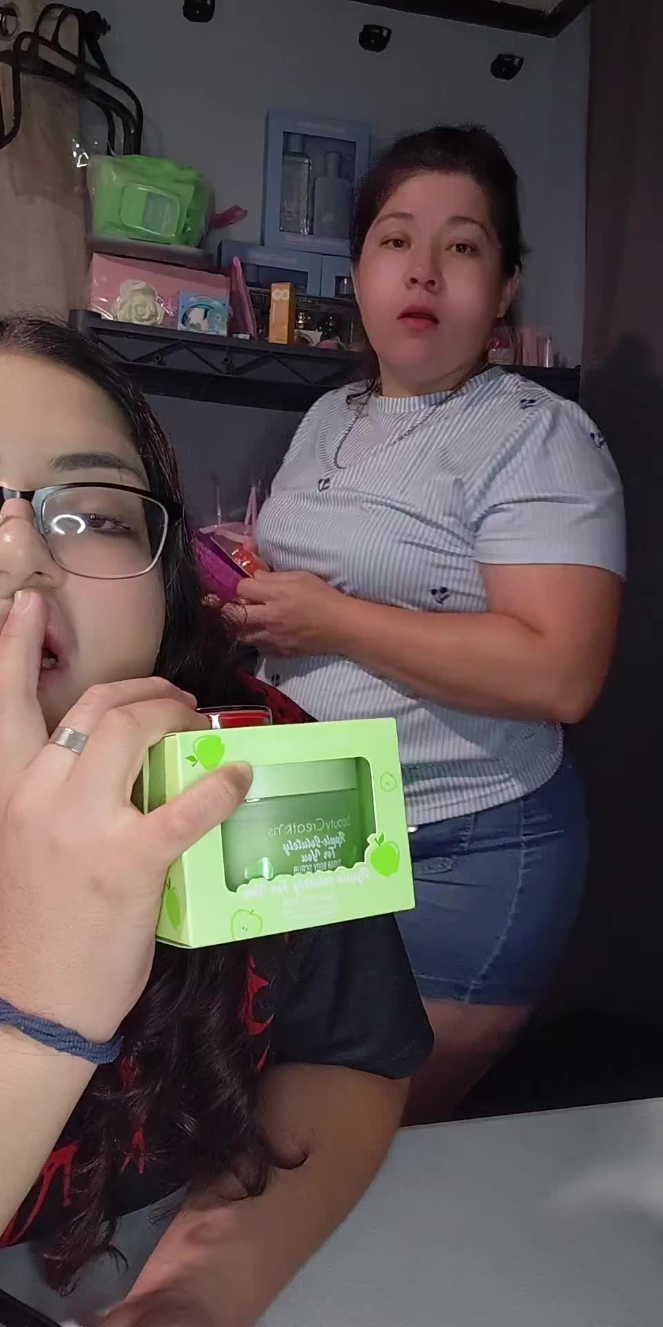 @Kiticosmetics