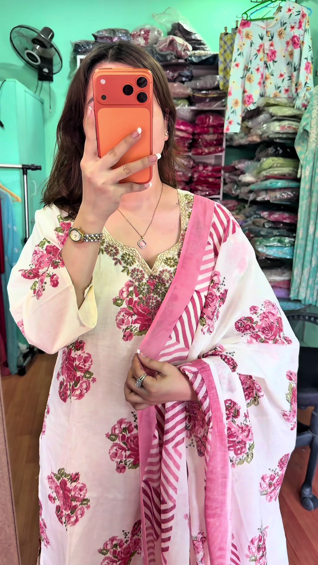 @AashmaCollection123