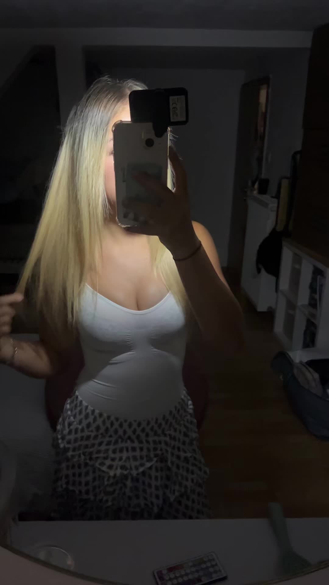 @𝐴𝑚𝑒𝑙𝑖𝑒ꨄ