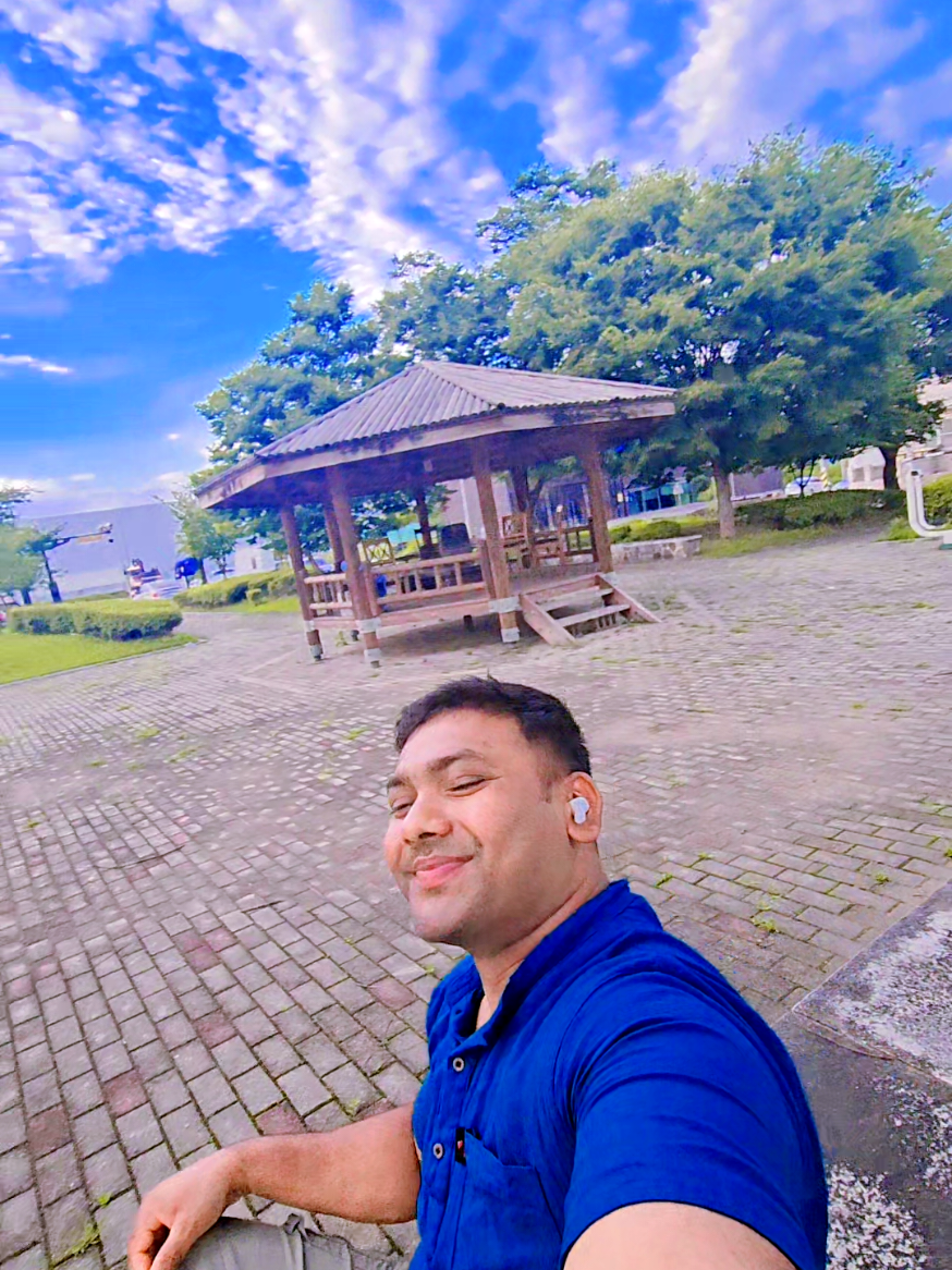 @Chandra Sharma 🇳🇵🇰🇷
