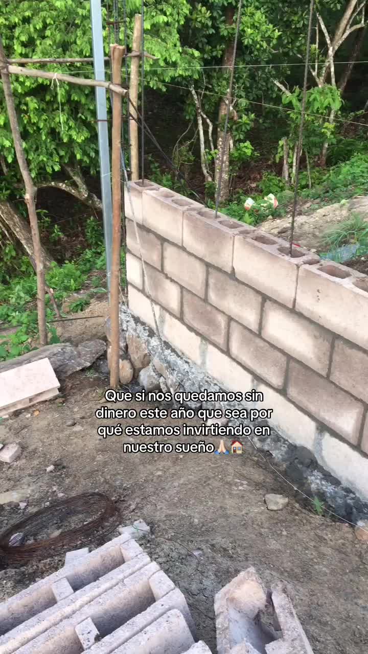 @Martinez503🇸🇻