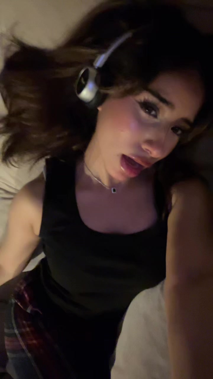 @Elaan