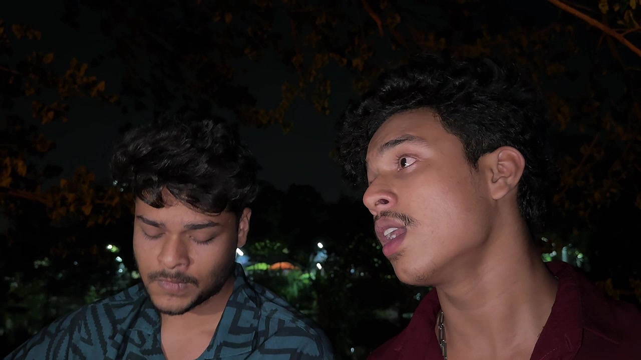 @Siam Ahmed 🇧🇩