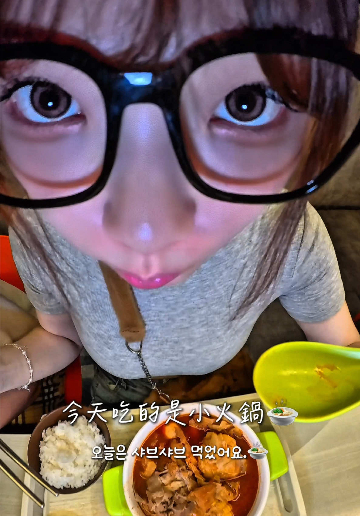 @倉鼠吃播🐹