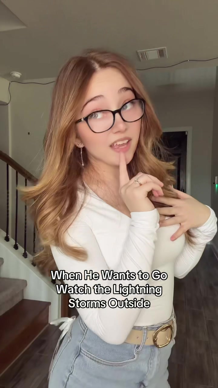 @Lyssaurora