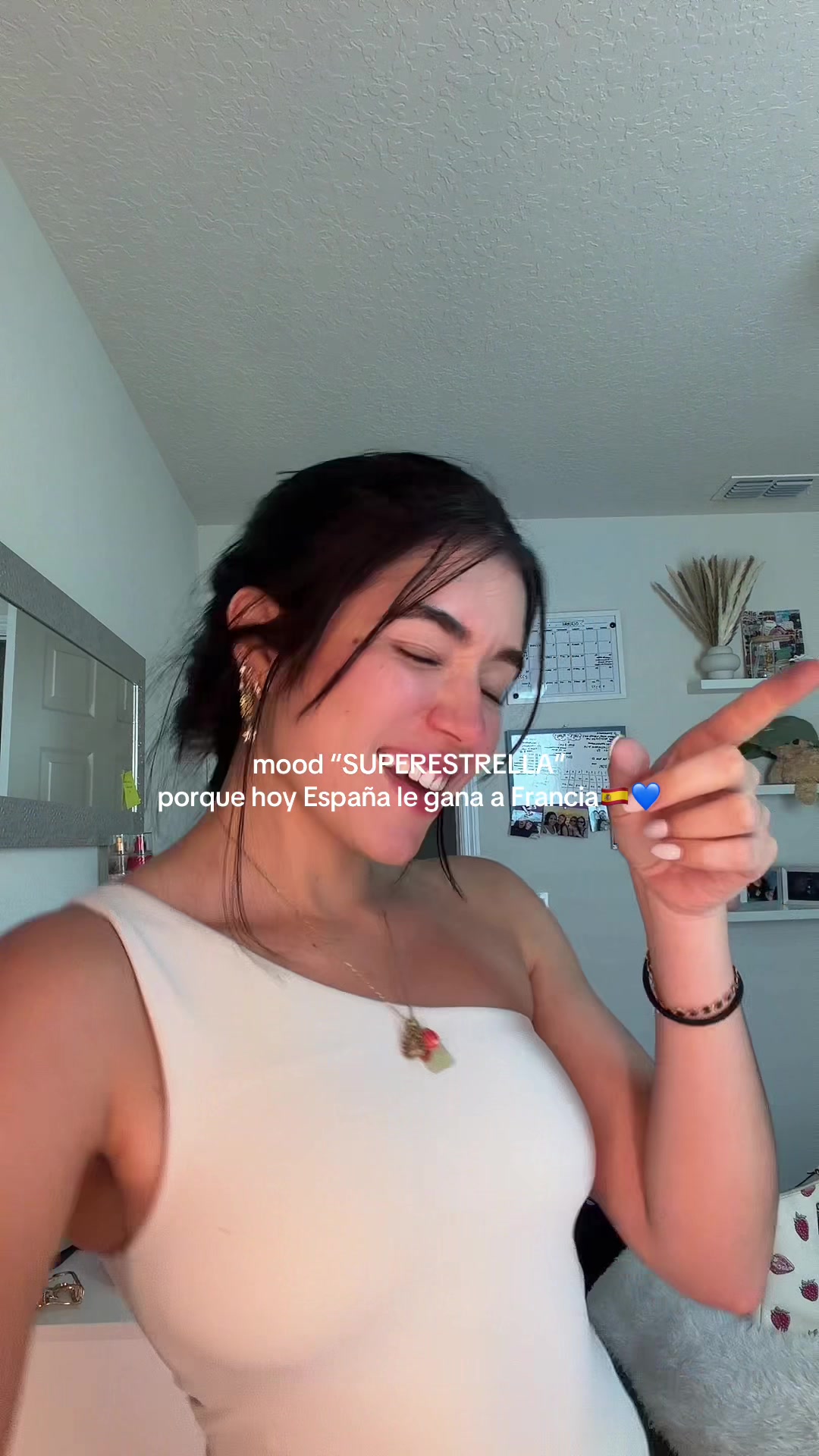 @Valeria