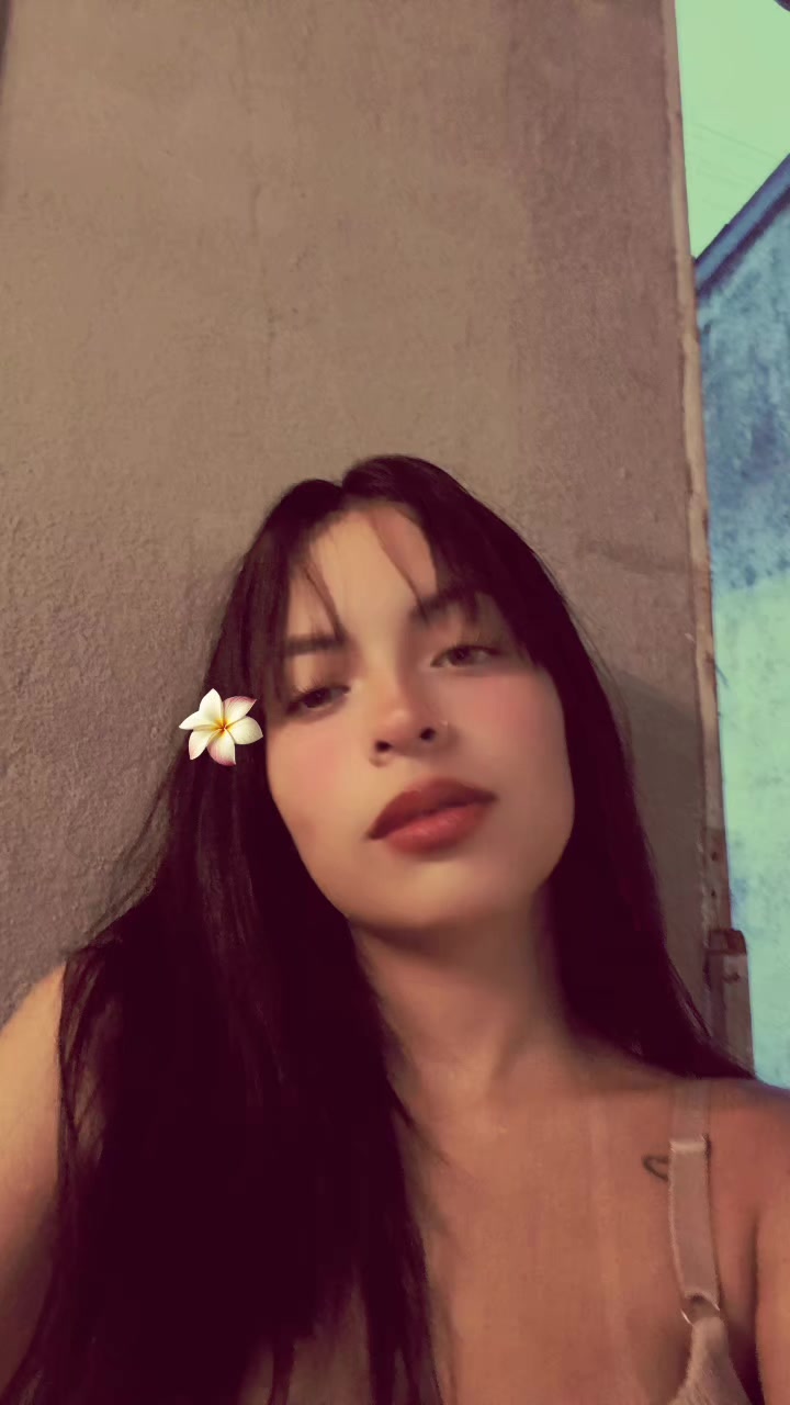 @Let&iacute;cia Mirelly 🏳️&zwj;🌈