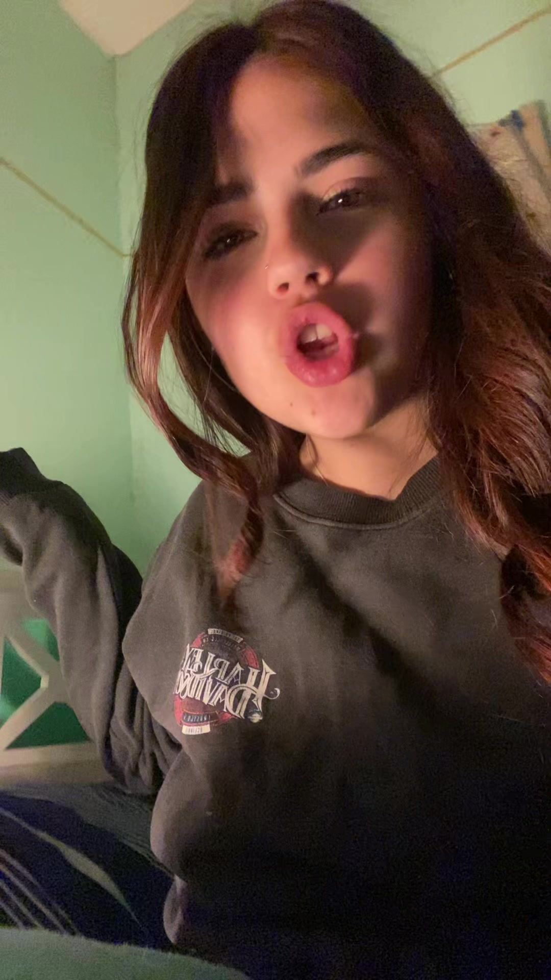 @🥐