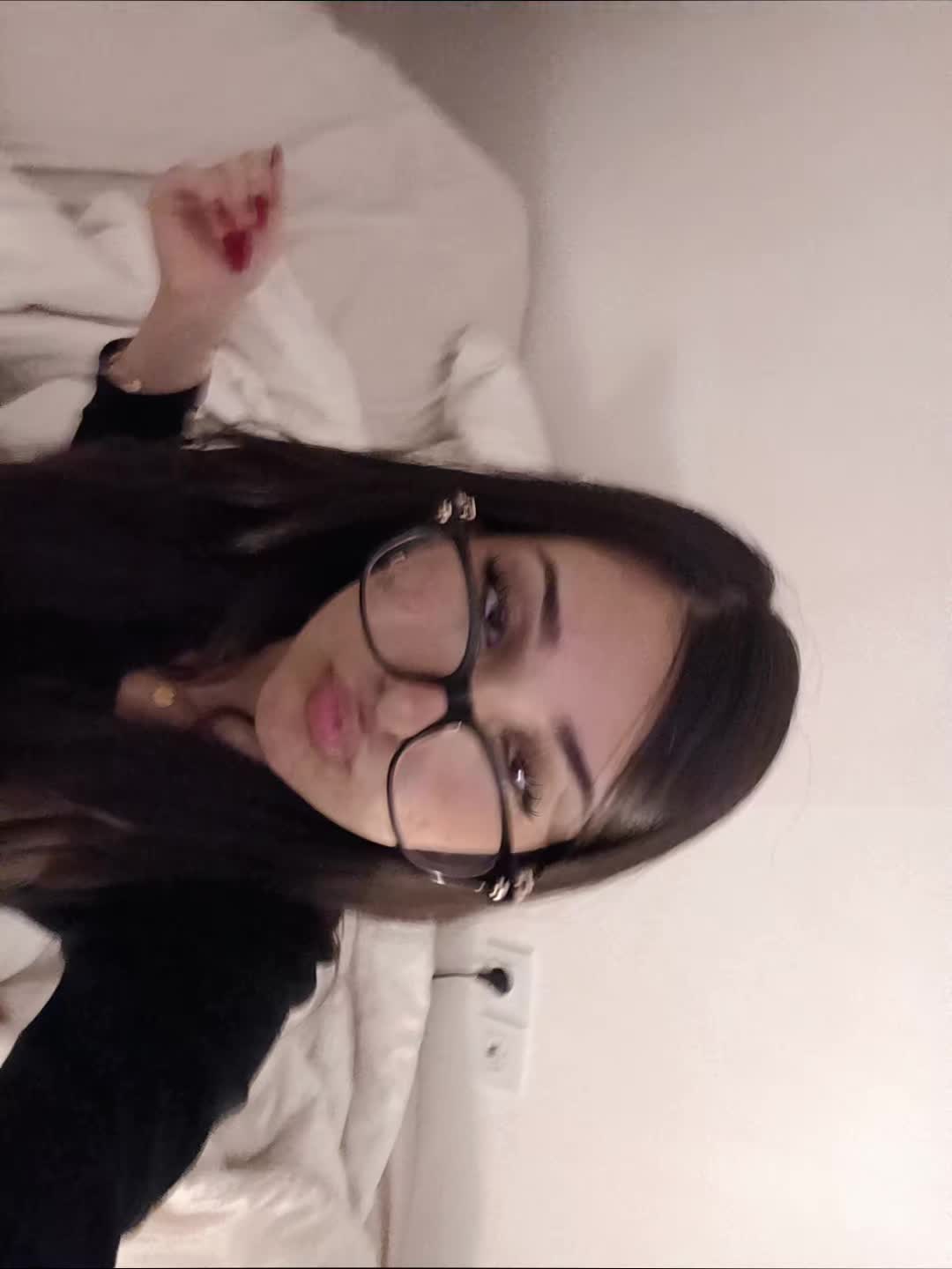@𝒩𝒶𝓇ℊℯ𝓈🩰🪞