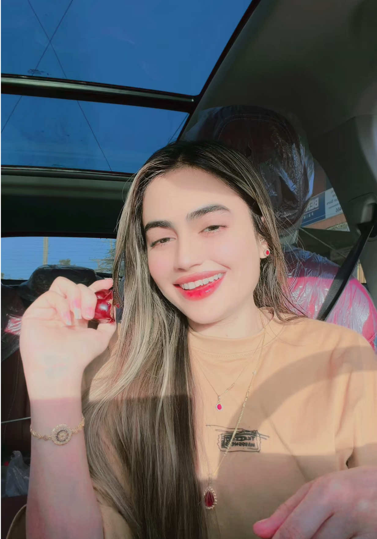 @♥️Kaînat Malîk♥️