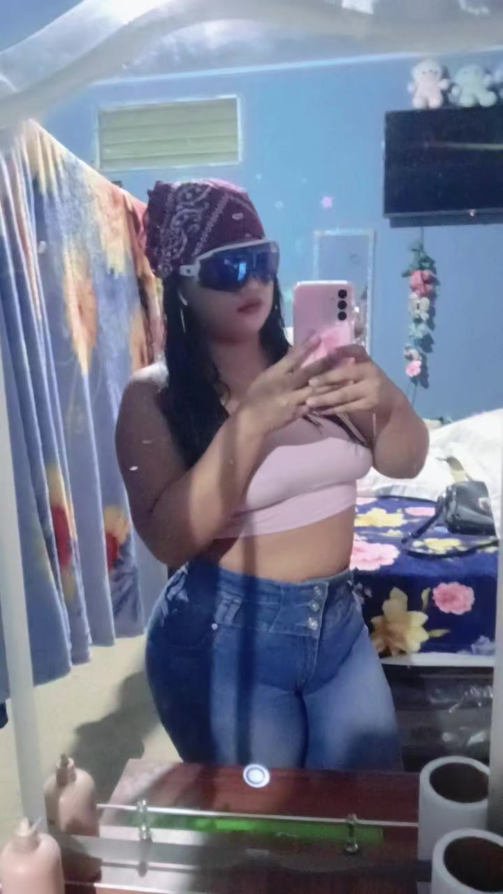 @𝕮𝖆𝖗𝖔𝖑 𝕲𝖔𝖓𝖟𝖆𝖑𝖊𝖟😘