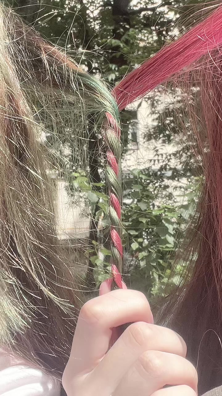 @Y0RU