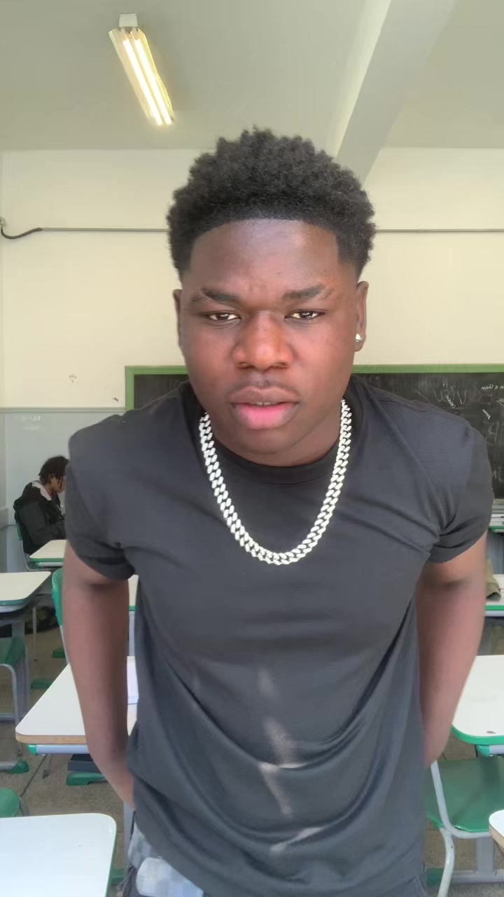 @Choco🇦🇴🇧🇷