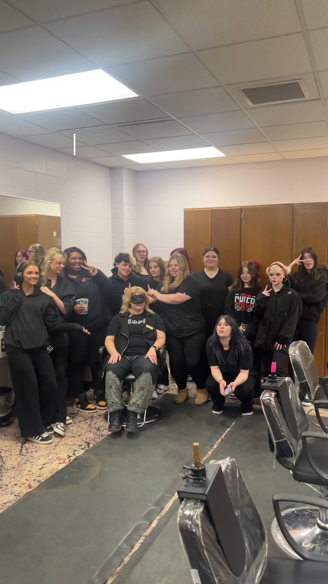 @LUC | IN HAIRSTYLIST