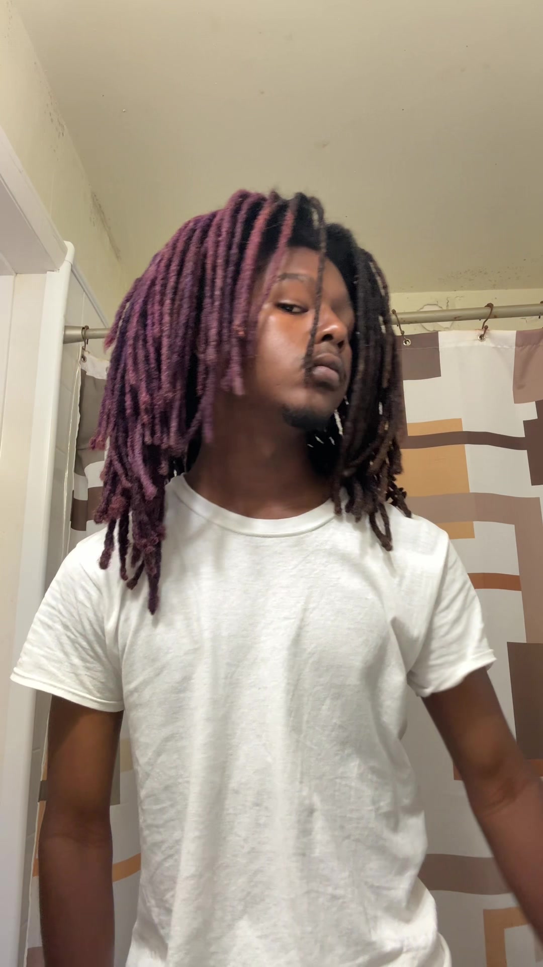 @lyoshir