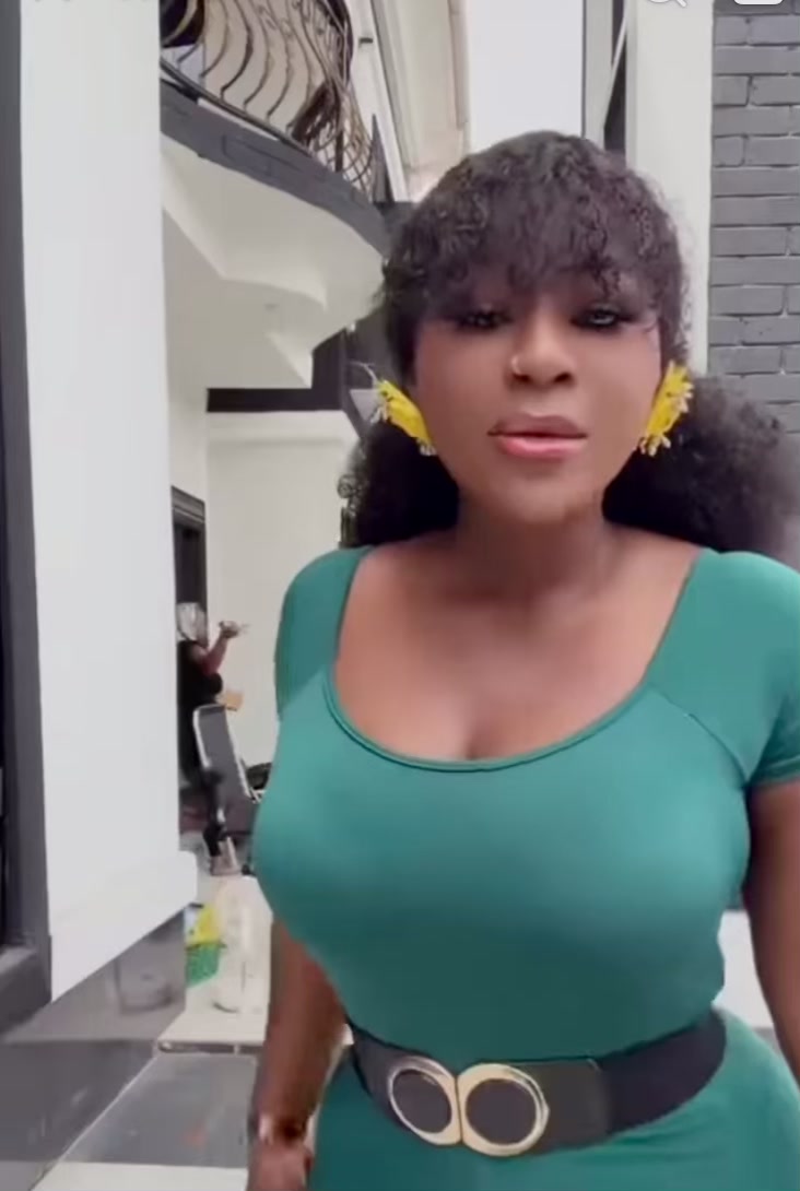 @Celebritieshub1(zeecutie)