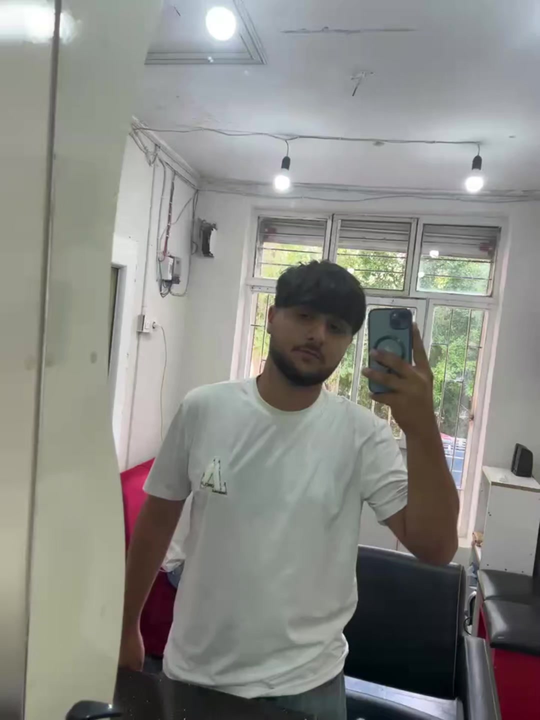 @Elish_