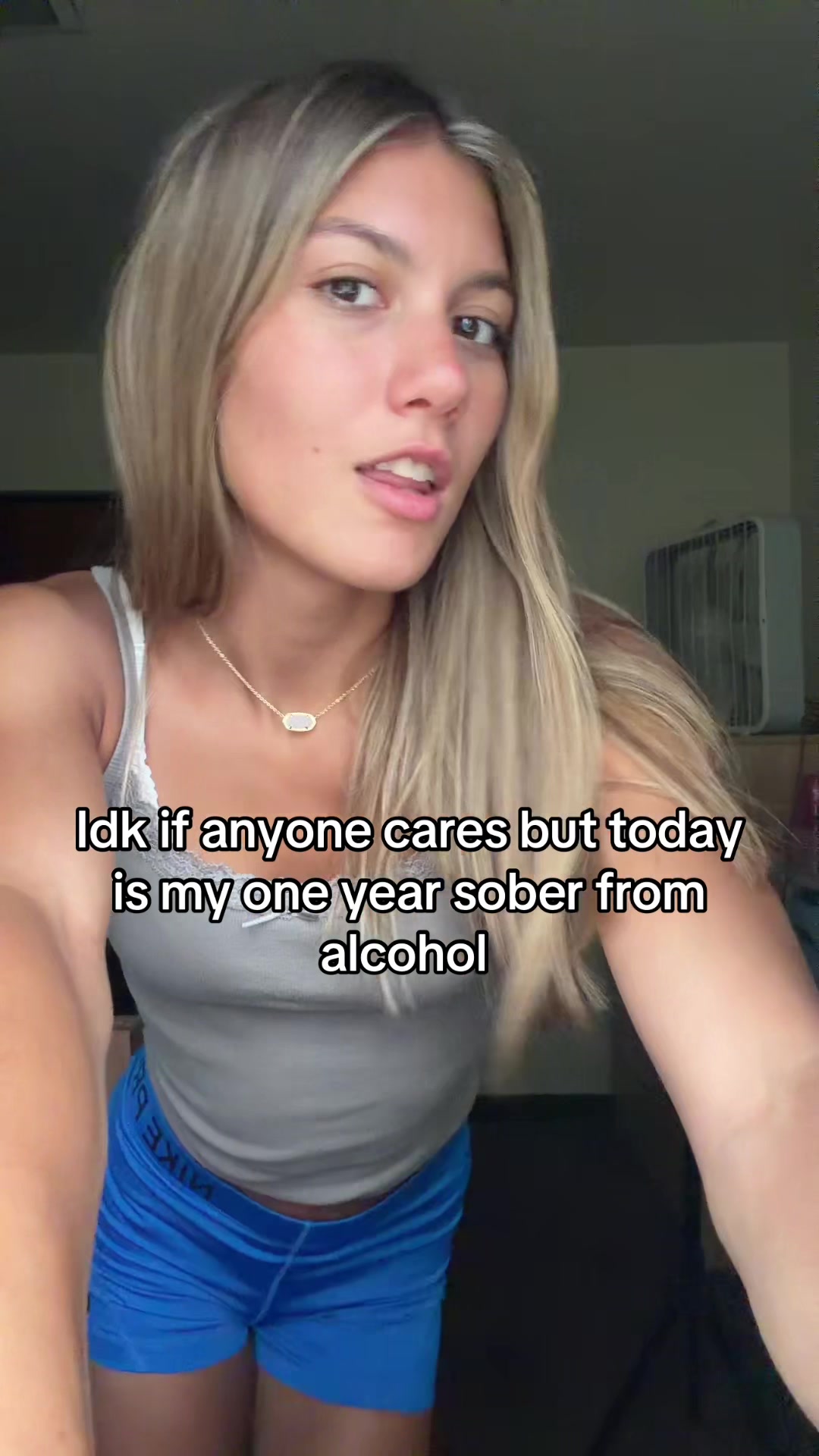 @theleahmae