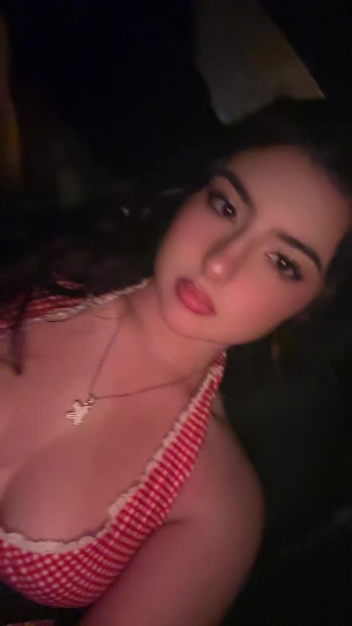 @katicalaloquita