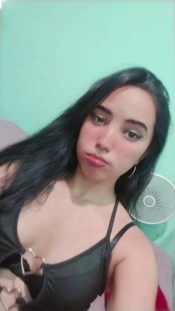 @🍒La_baby_del_lunar🍒