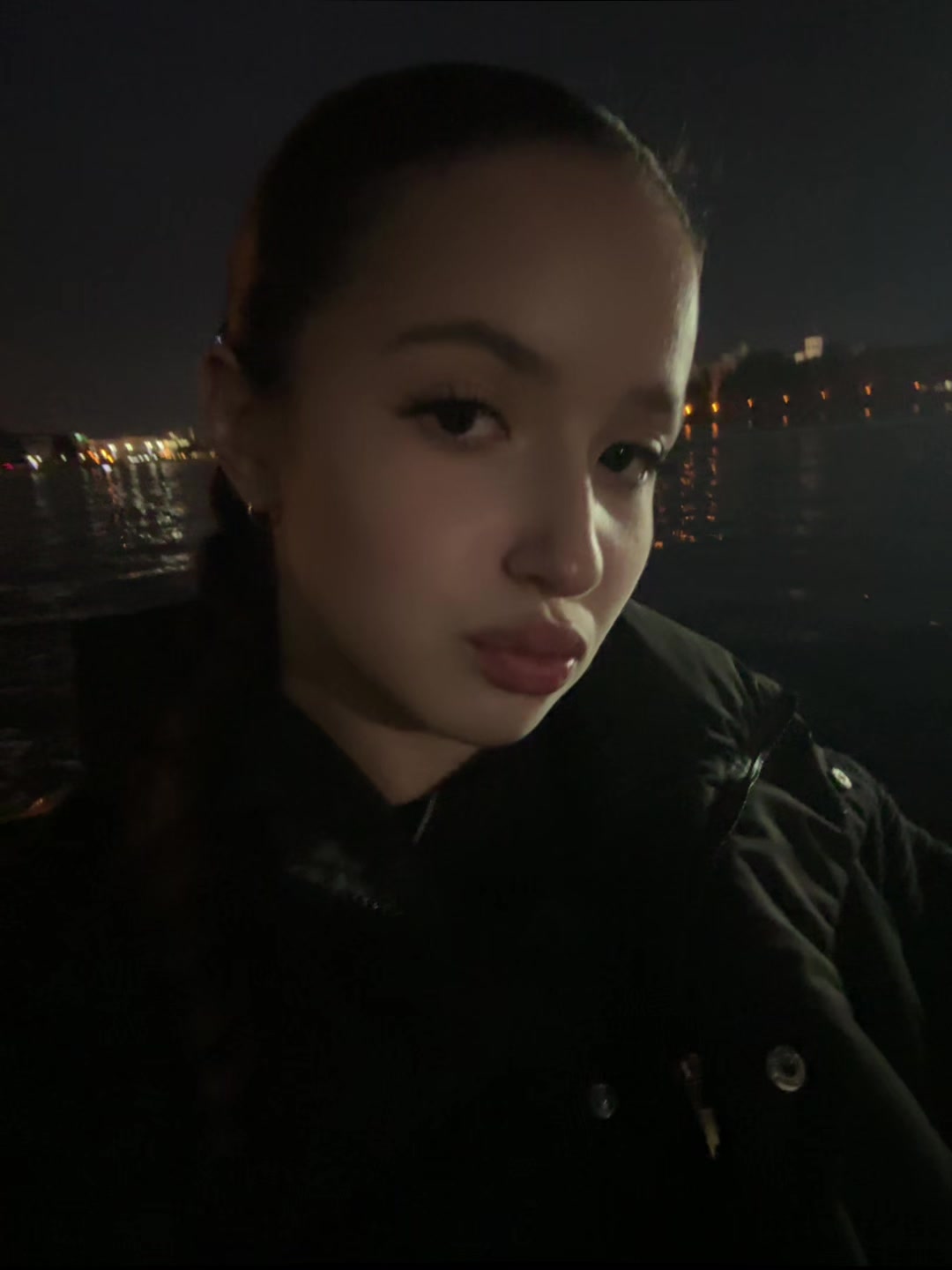 @🐇