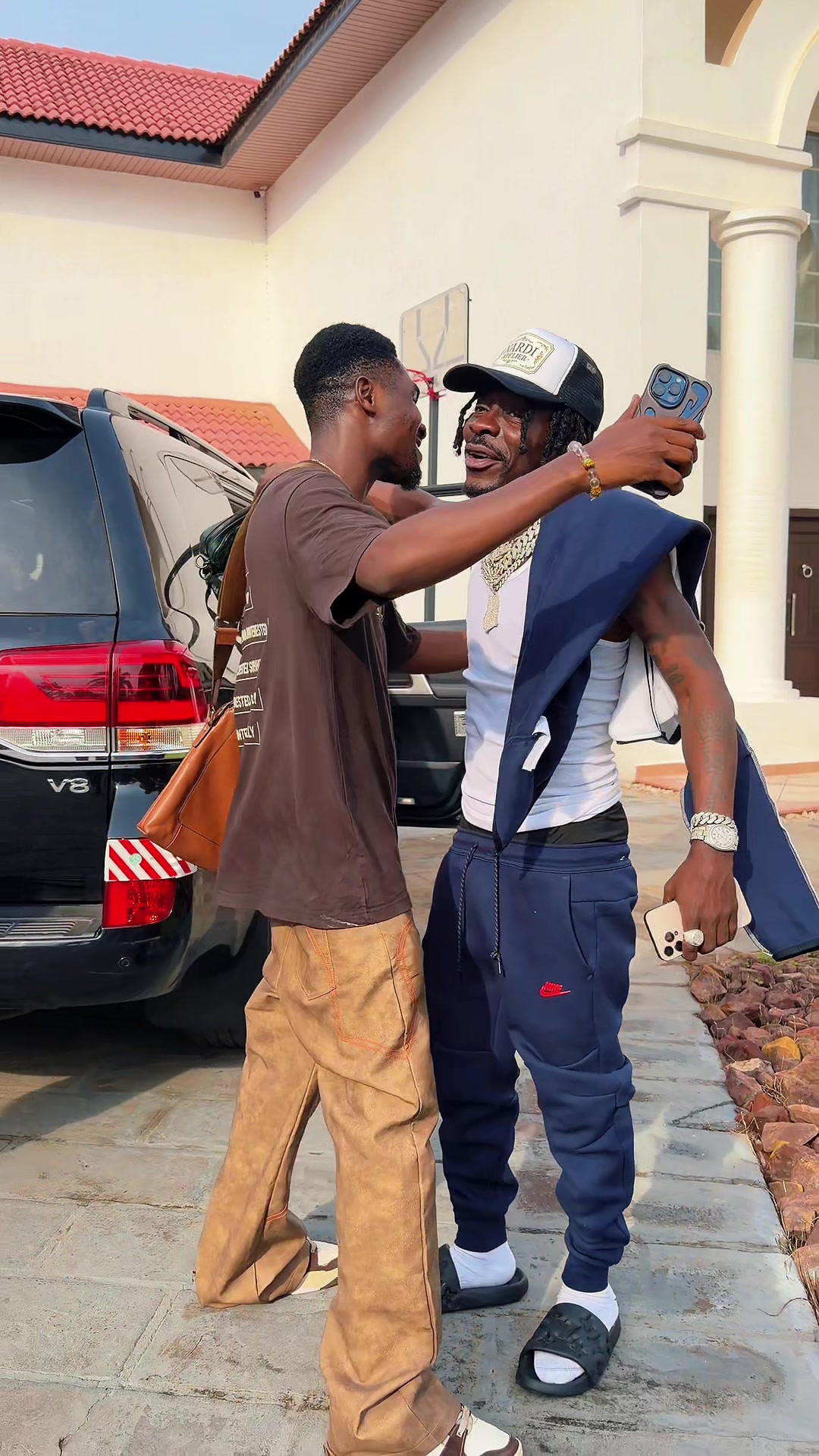 @Ghkwaku