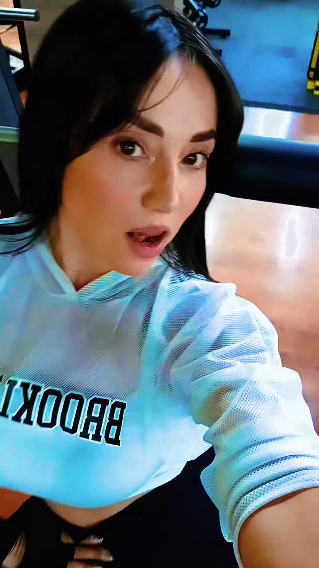 @veronan4018