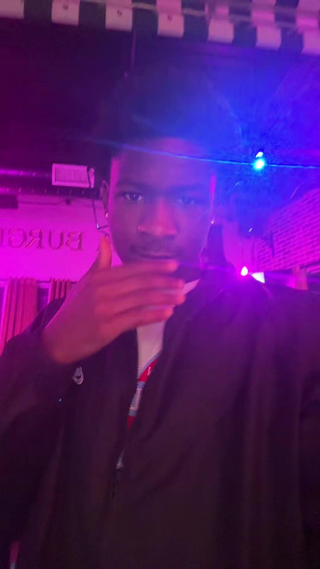@3:18💔