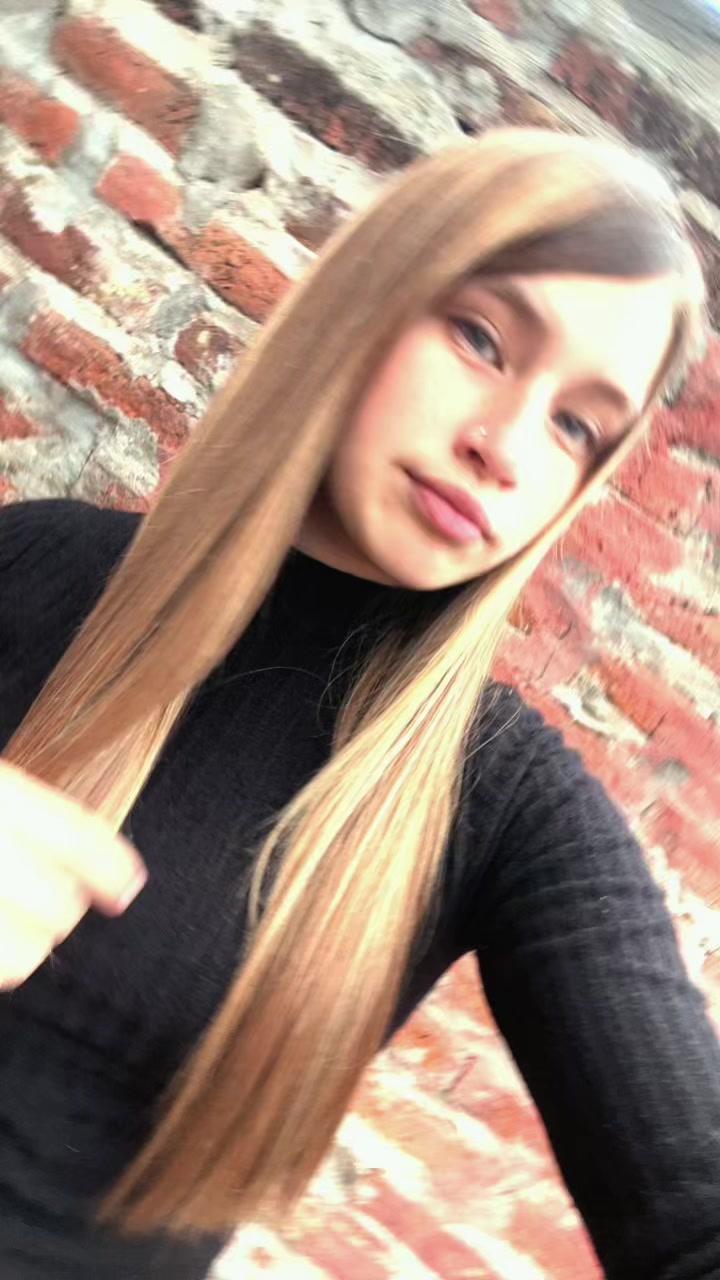 @Brisaaa😇