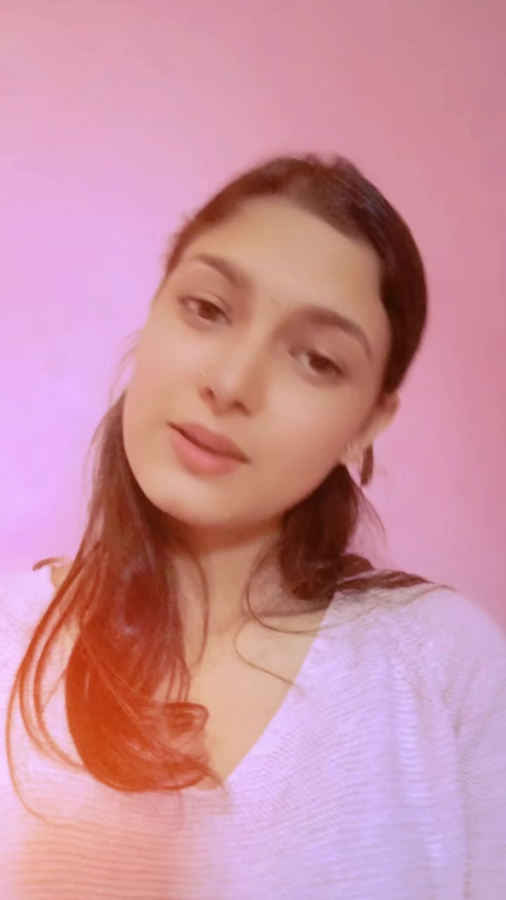 @Smirti✨