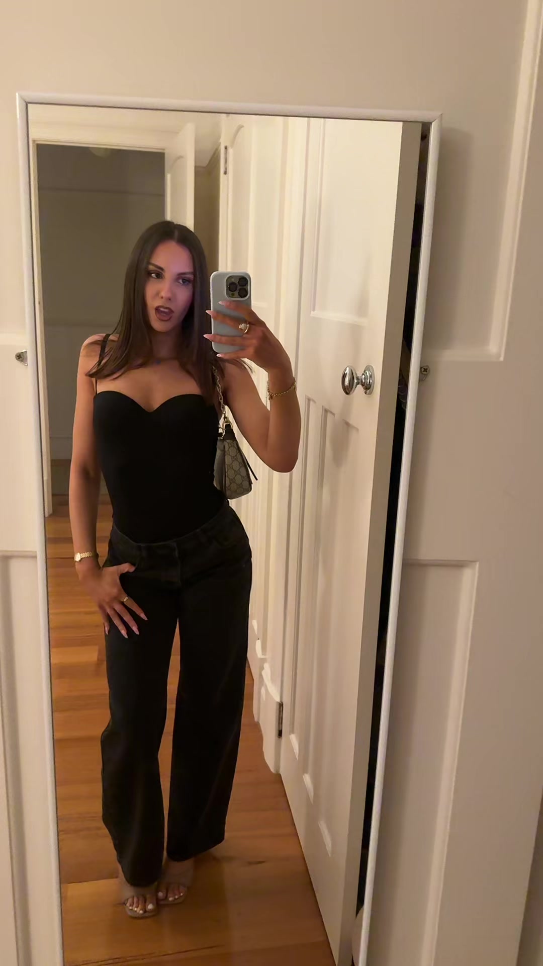 @natarsha.gifton