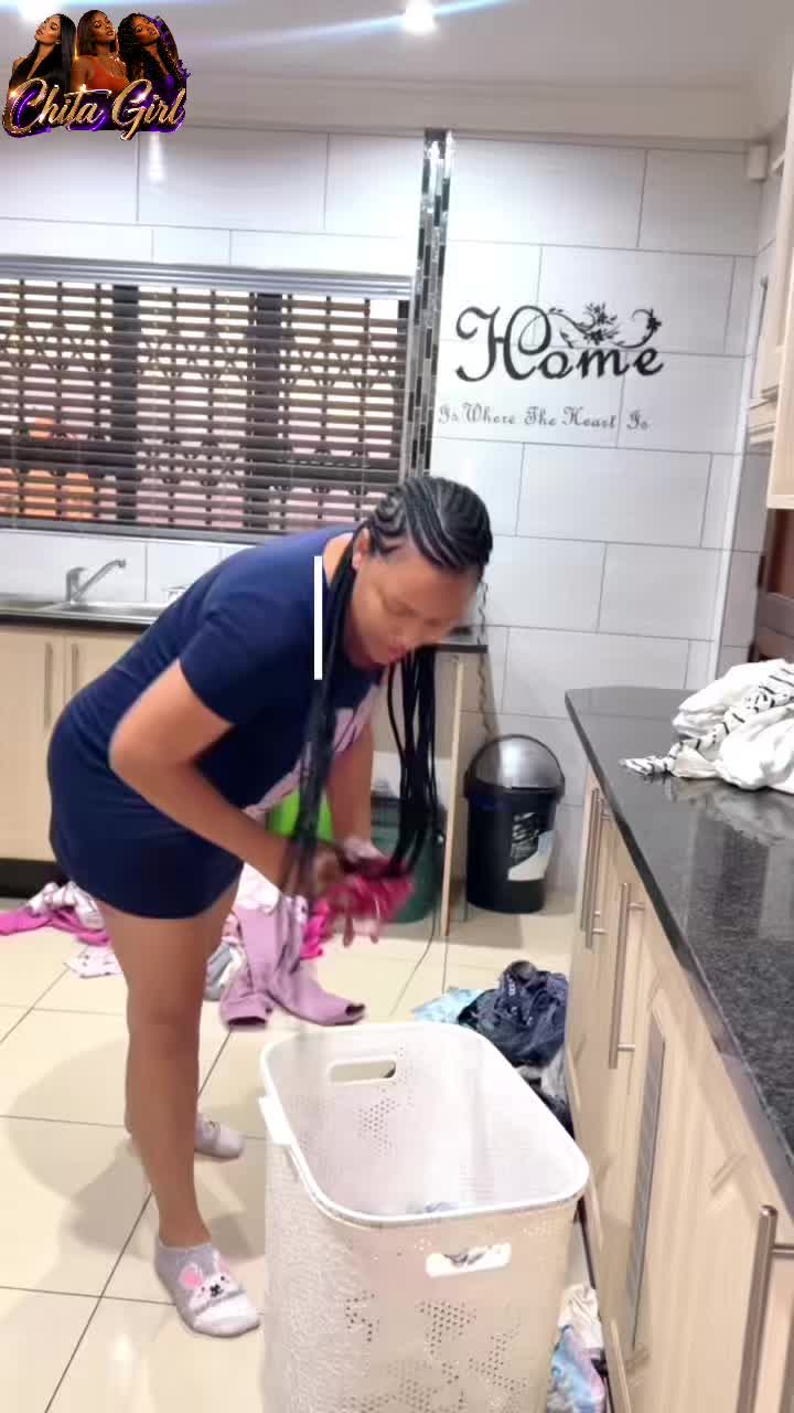 @Ella