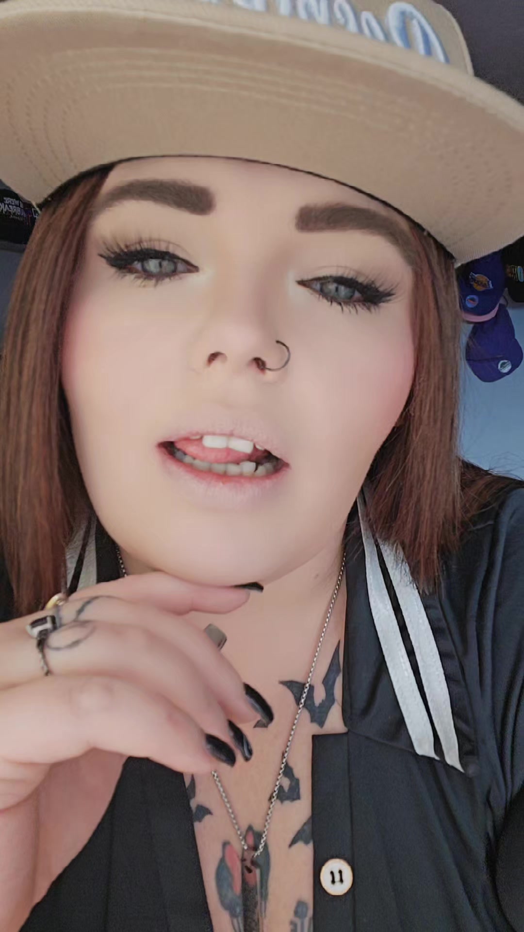 @⛓️🖤Jenny's_turn_now🖤⛓️